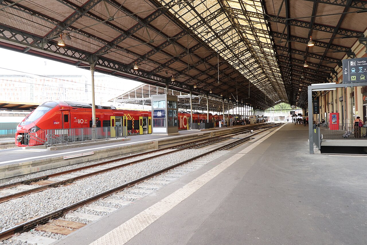 transport de la gare Toulouse Matabiau par JF transport